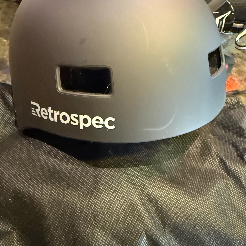Retrospec Women's Matte Black Helmet - Urban Lightweight Protection